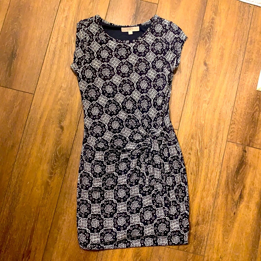 Women’s Loft dress.